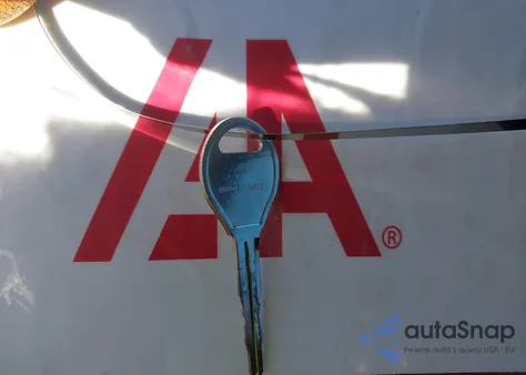 2000 Nissan Xterra Se/Xe из США, поврежденный, VIN 5N1ED28Y2YC519086